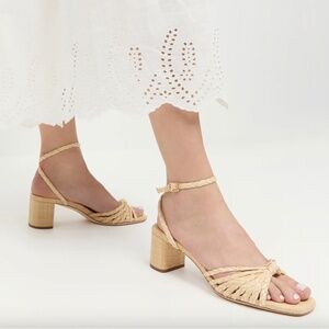 Riya Natural Knot Mid-Heel Sandal
